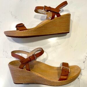 NEW Vionic Brown/Tan Leather Wedge Sandals Size 9 NEVER WORN